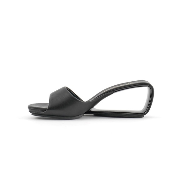 United Nude Mobius Mid-heel Mules,  sandal with a hollow loop-shaped - Picture 3 of 10